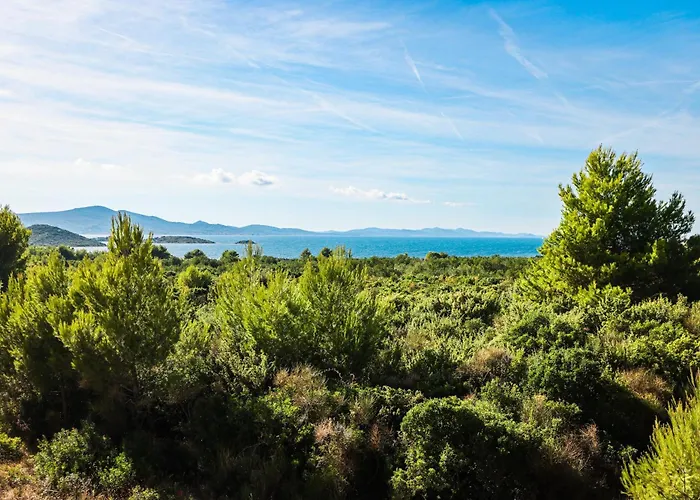 Ela Mit Blick Auf Herzinsel In Appartement